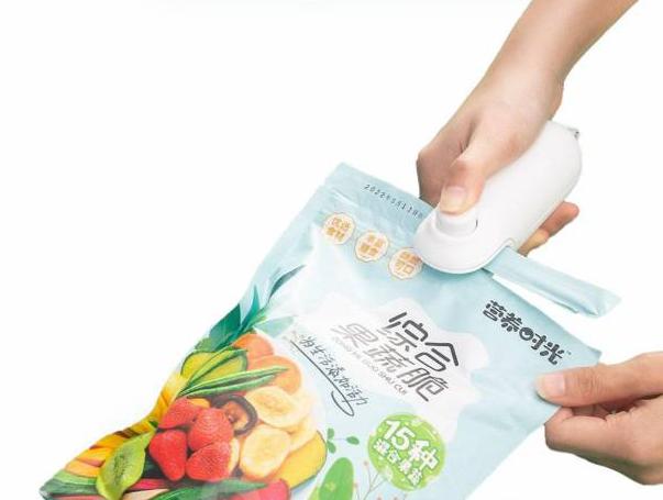 Вакууматор Xiaomi Xiaoda XD-BXFKJ02 (c аккумулятором), белый в Челябинске купить по недорогим ценам с доставкой