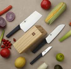 Набор стальных ножей Xiaomi HuoHou 4-Piece Kitchen Knife Set Lite Black (HU0059) в Челябинске купить по недорогим ценам с доставкой