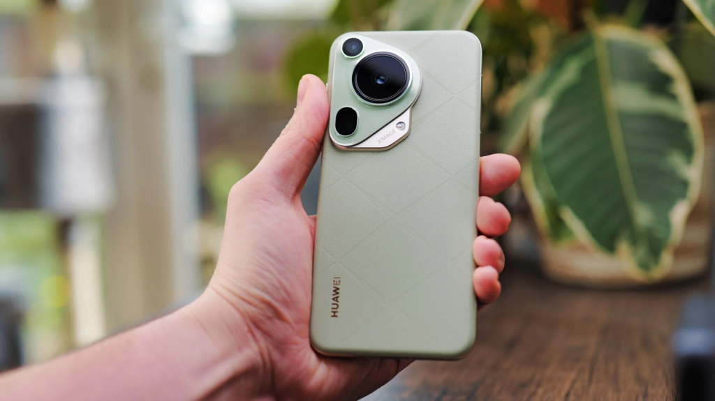 Huawei-Pura-70-Ultra-12-scaled 1.png